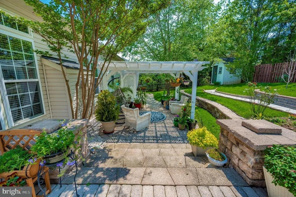 Photo of 11229 SUFFOLK DRIVE