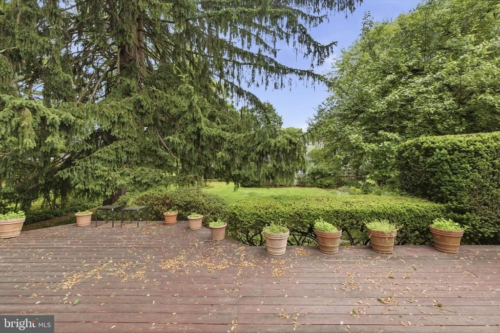 Photo of 3706 MENLO DRIVE
