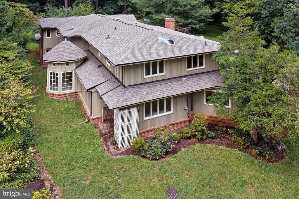 Photo of 1118 ORCHARD WAY