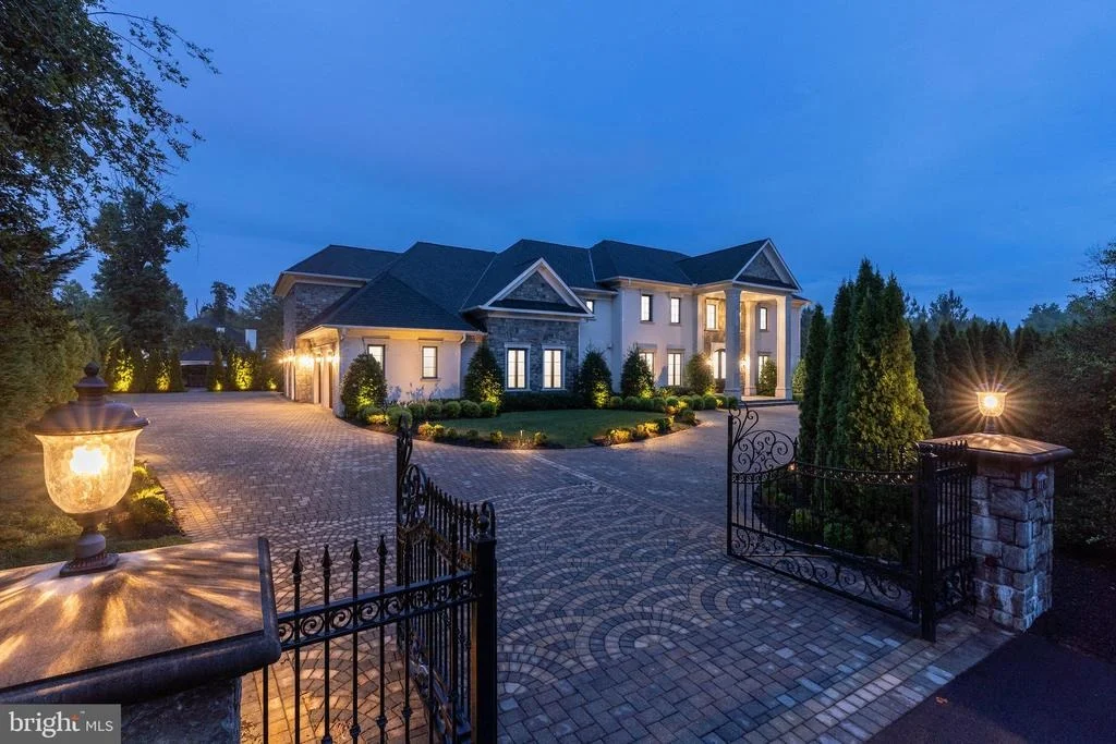 Photo of 1181 BALLANTRAE LANE