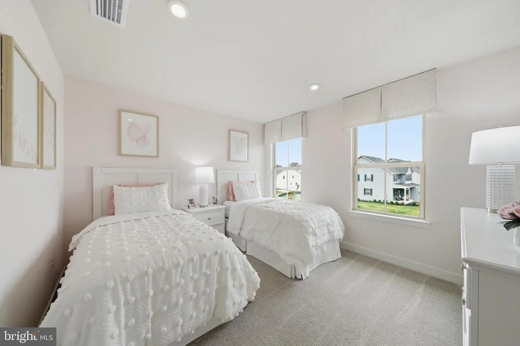 Photo of 7319 DOLOMITE ROAD