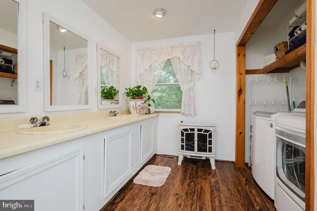 Photo of 710 MAGNOLIA ROAD