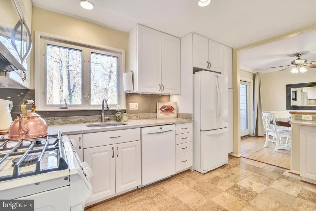 Photo of 8534 KENTFORD DRIVE