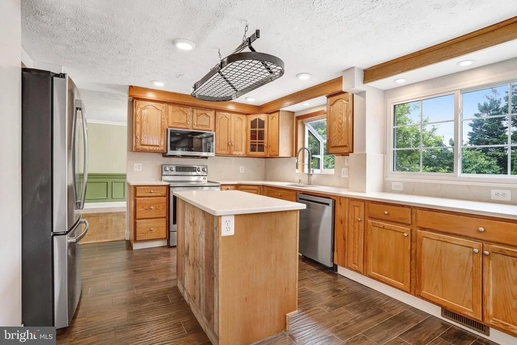 Photo of 12306 STREAMVALE CIRCLE