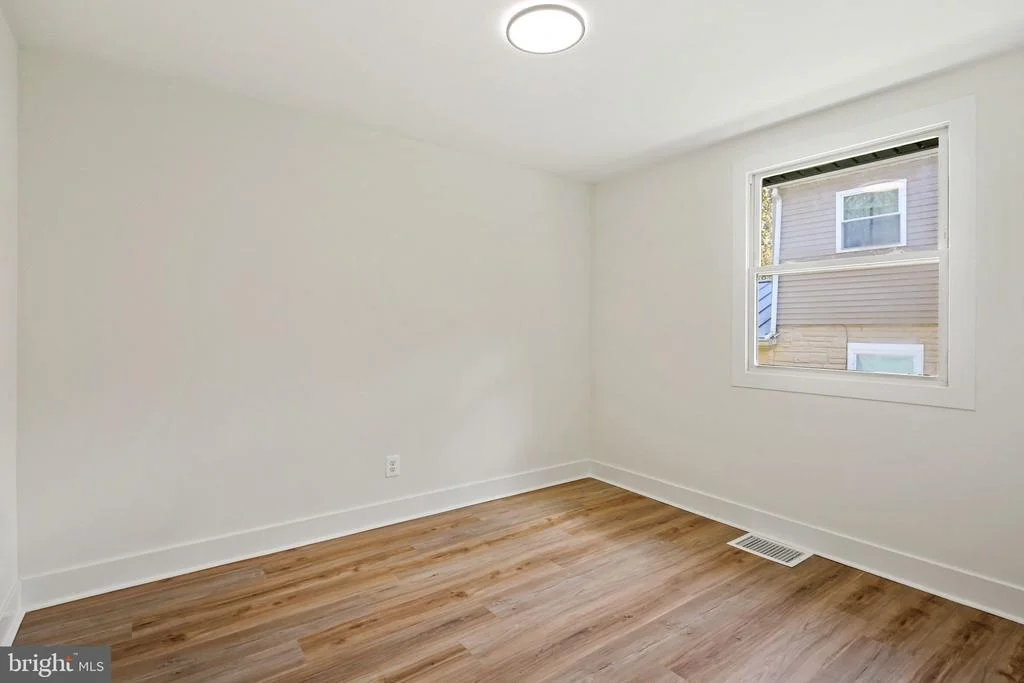 Photo of 515 FREYS ROAD