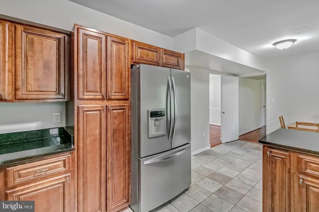 Photo of 2608 VILLAGE LANE