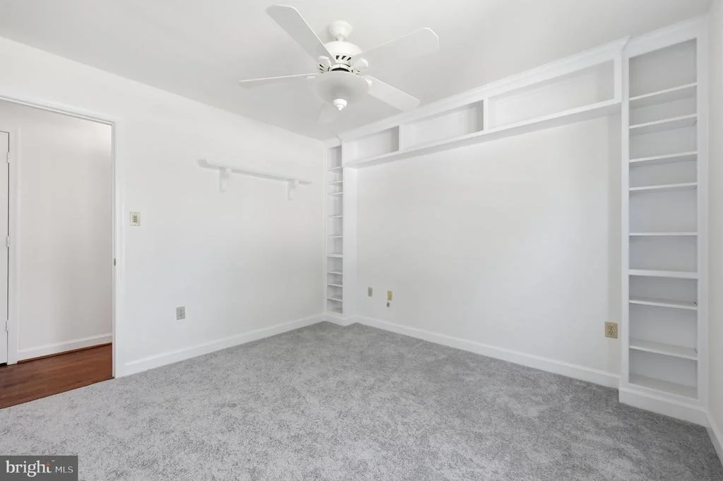 Photo of 2417 BEAR DEN ROAD
