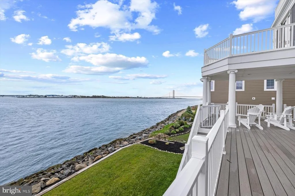 Photo of 35 INLET VIEW COURT