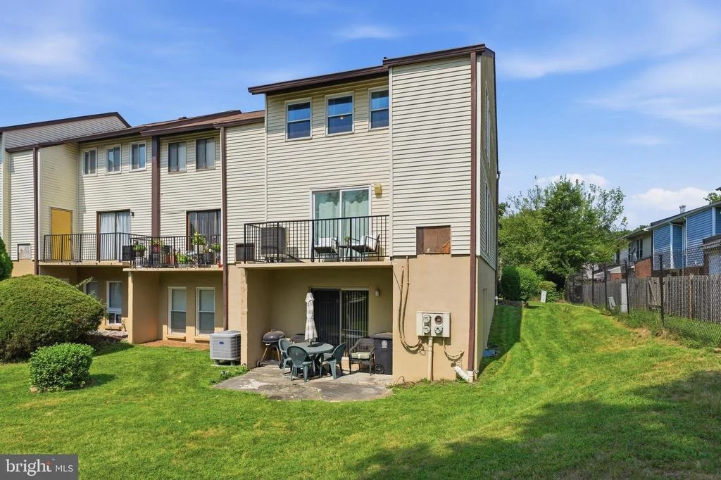 Photo of Unit 121 at 11431 LAURELWALK DRIVE
