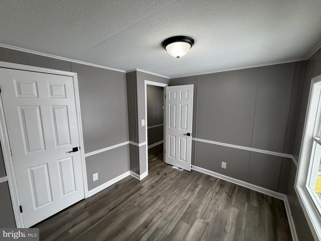 Photo of 135 COWHIDE CIRCLE