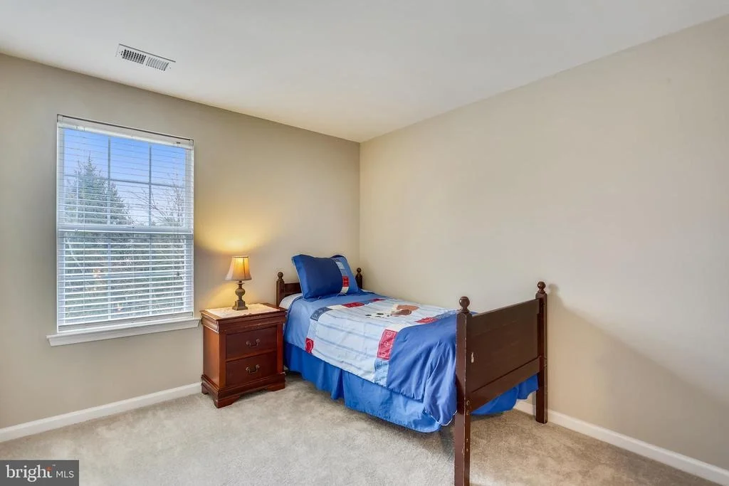Photo of 8203 STRINGFELLOW PLACE