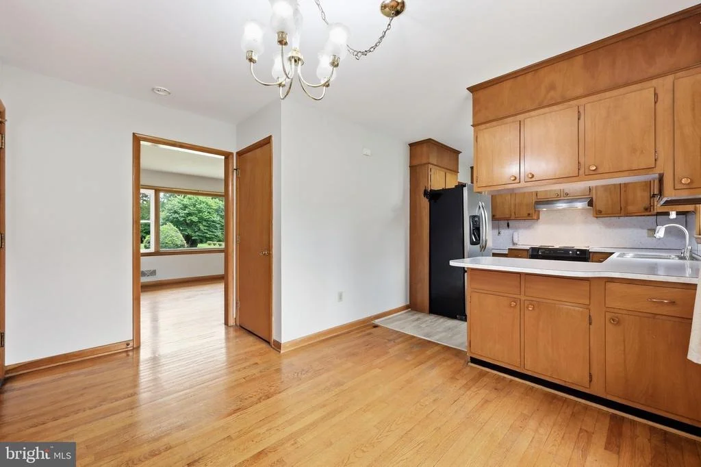 Photo of 227 WYNGATE DRIVE