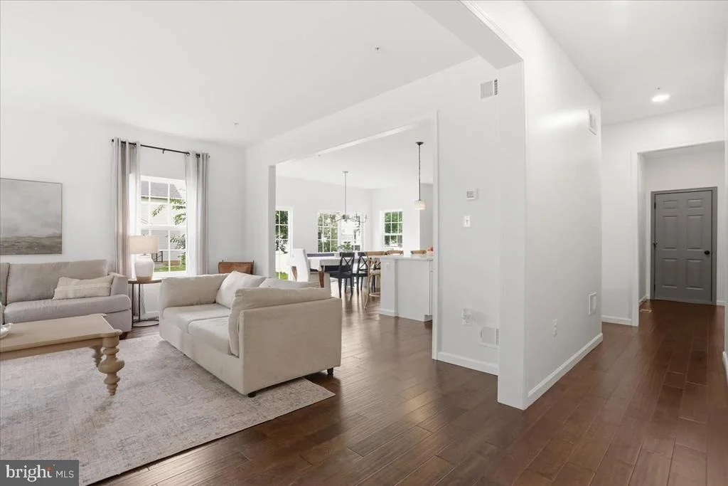 Photo of 2003 COHASSET COURT