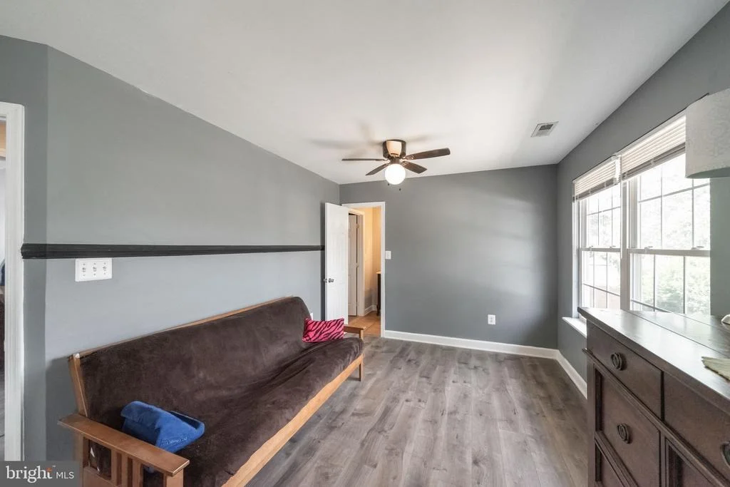 Photo of 8135 HIGHPOINT ROAD