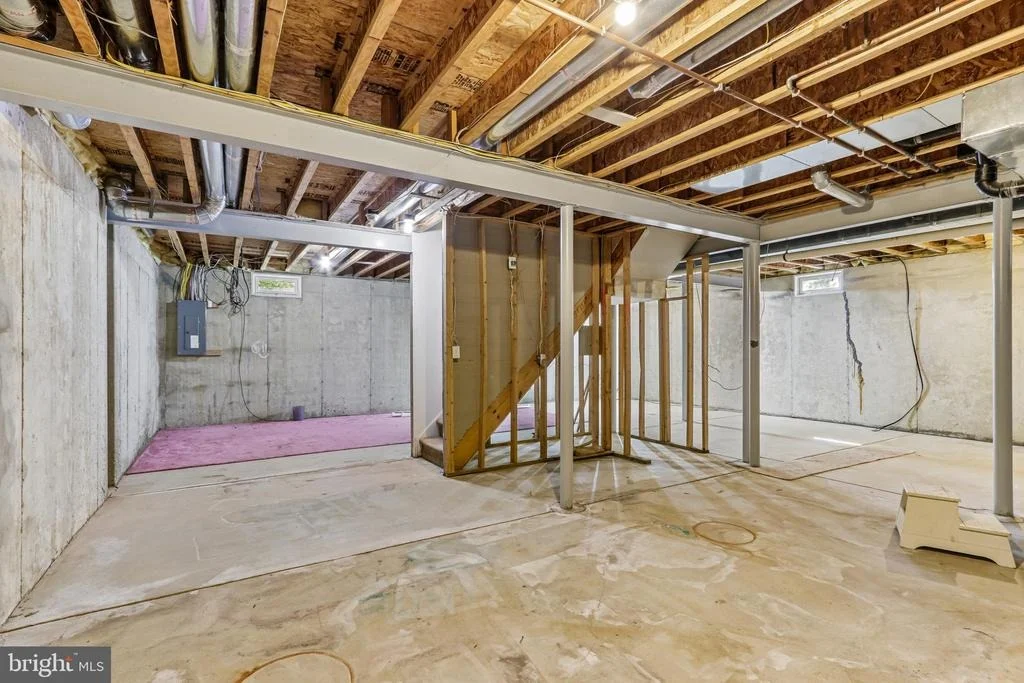 Photo of 7 LONGFELLOW LANE