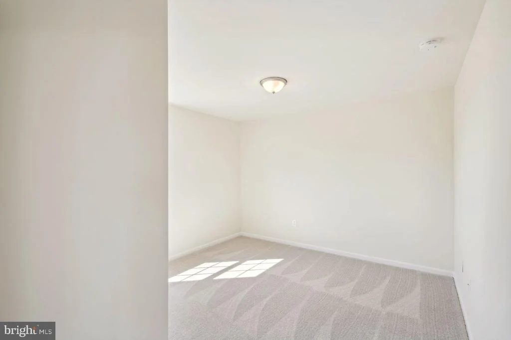 Photo of 90 GRIFFITH WAY