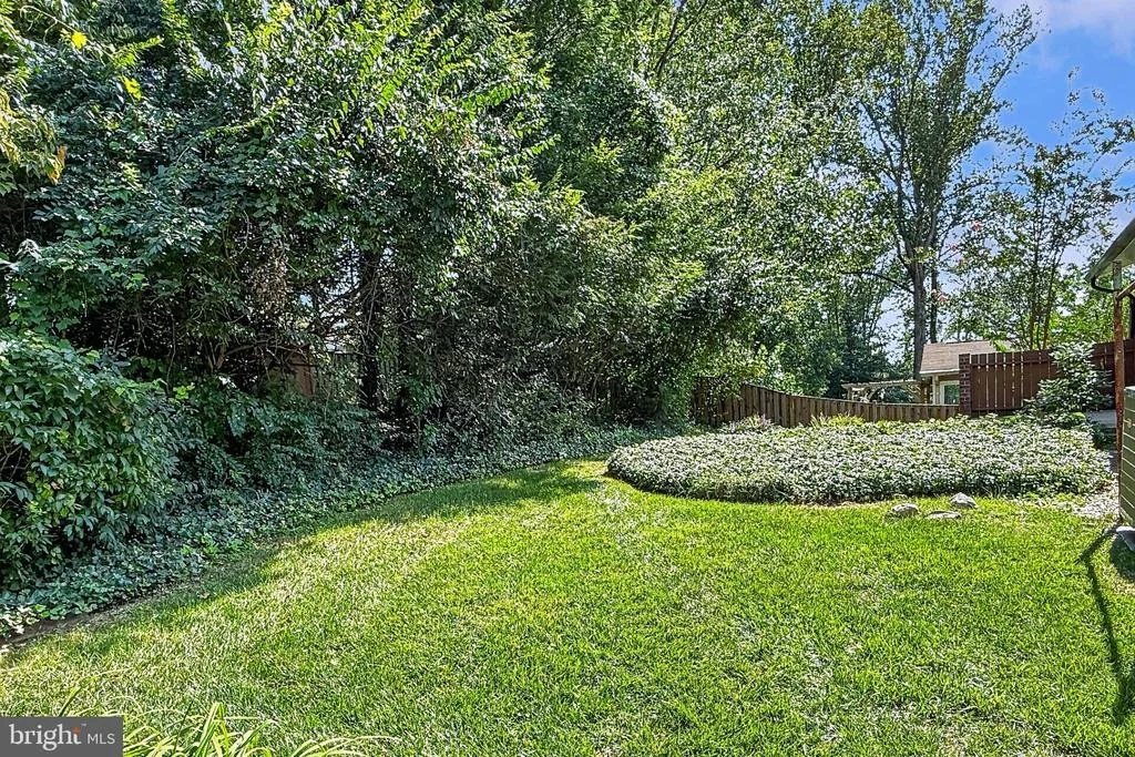 Photo of 5239 RICHARDSON DRIVE