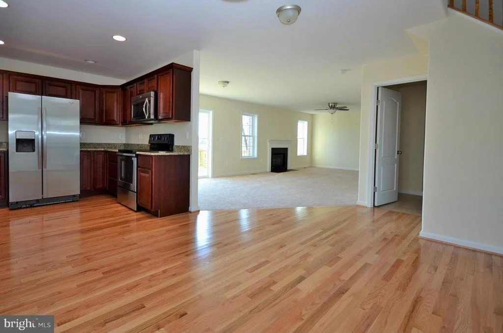 Photo of 628 LATANE DRIVE