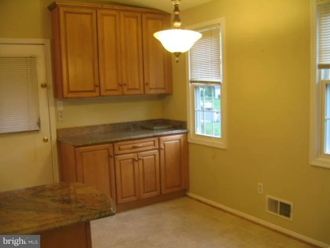 Photo of 14217 PICCADILLY ROAD