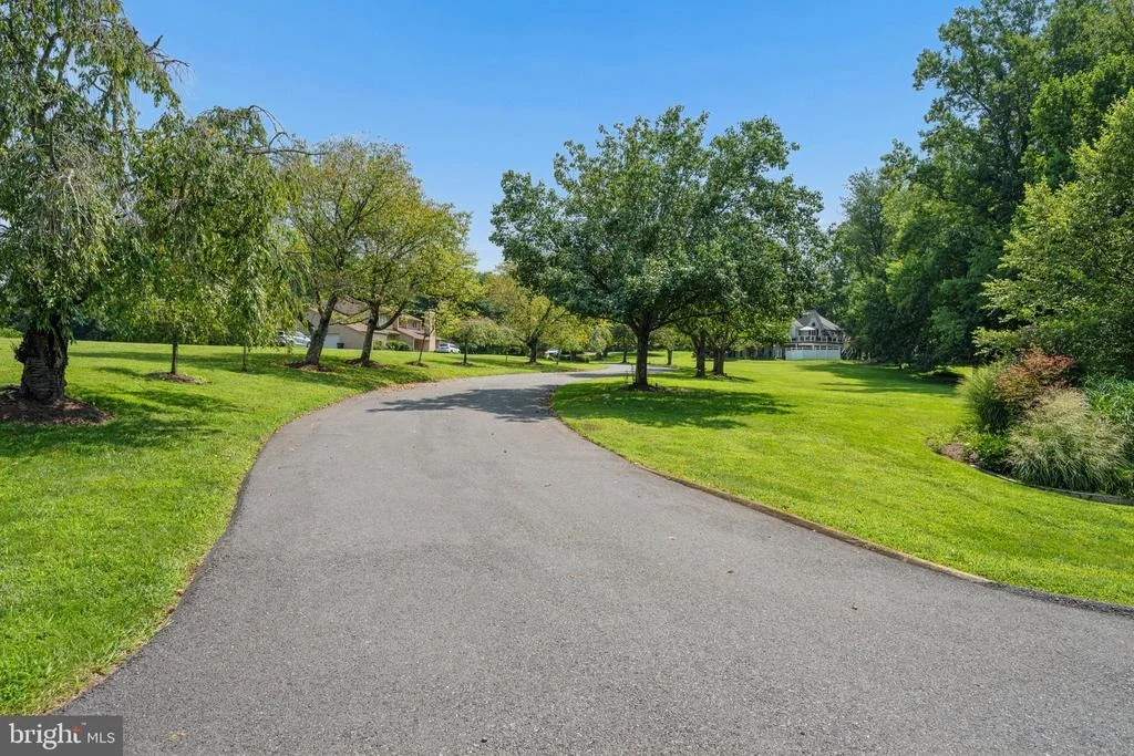 Photo of 17026 BARN RIDGE DRIVE
