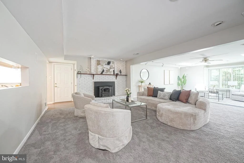 Photo of 1016 EAGLE LANE