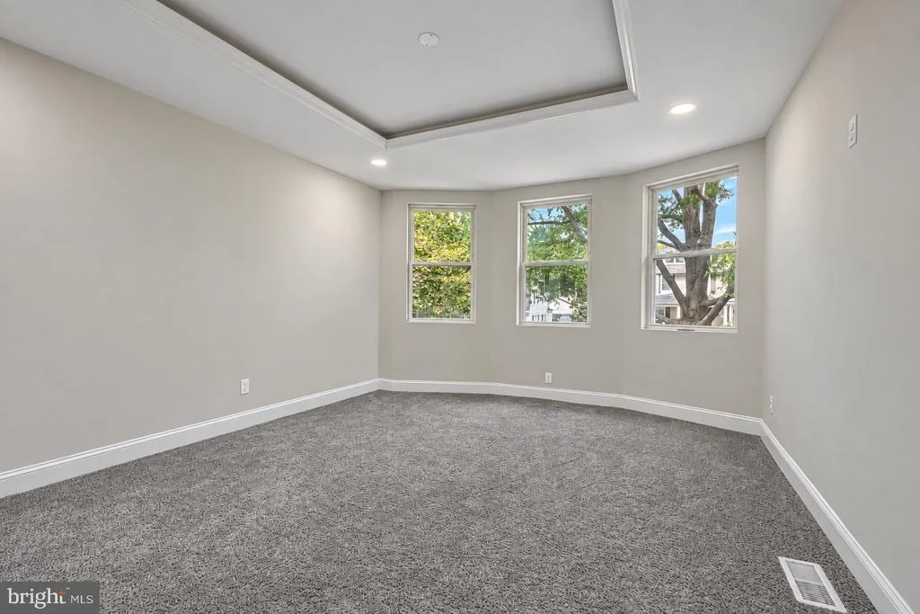 Photo of 3407 ELLAMONT ROAD