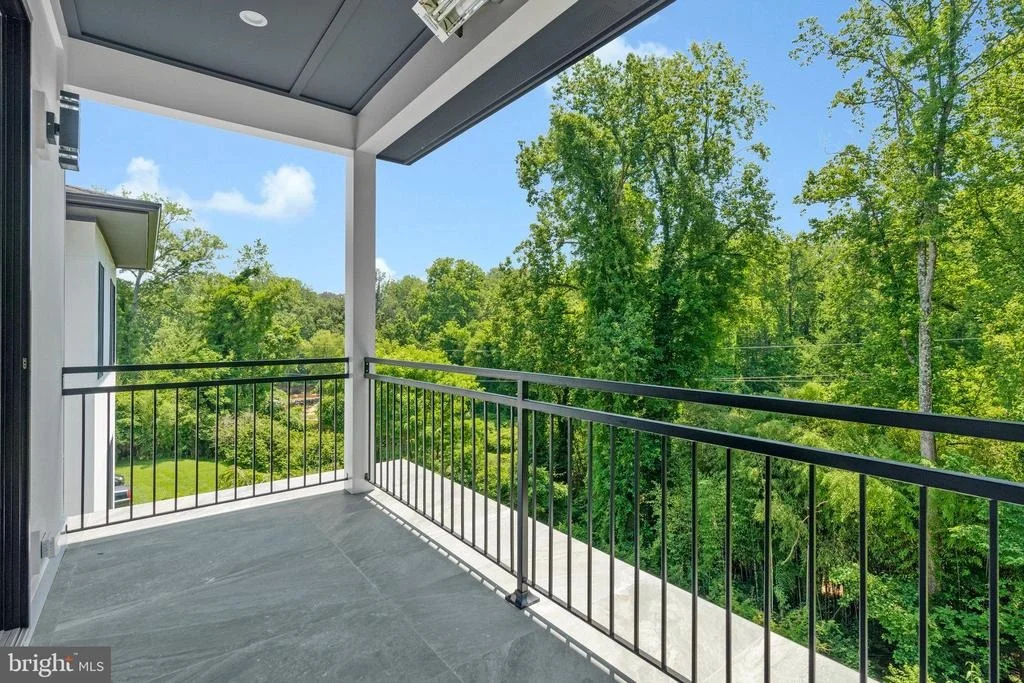 Photo of 1434 WAGGAMAN CIRCLE