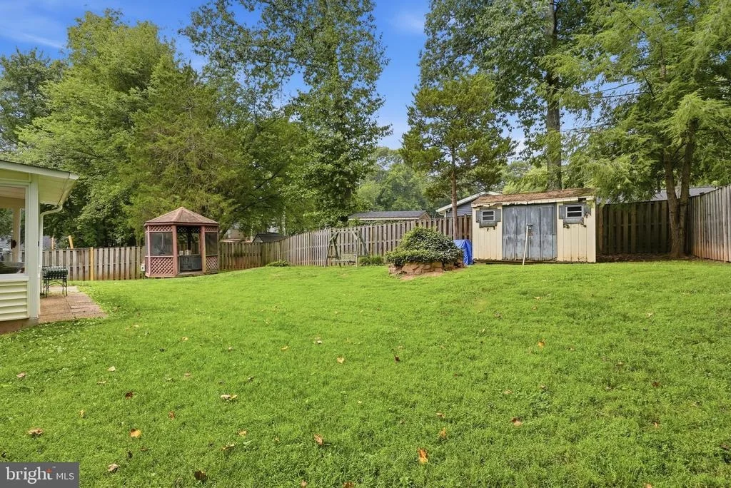Photo of 1522 MILLIKENS BEND ROAD