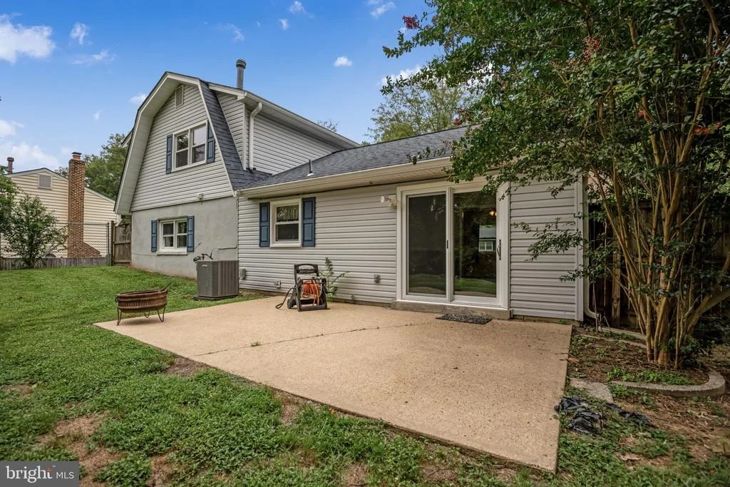 Photo of 9123 OLD BURTON CIRCLE