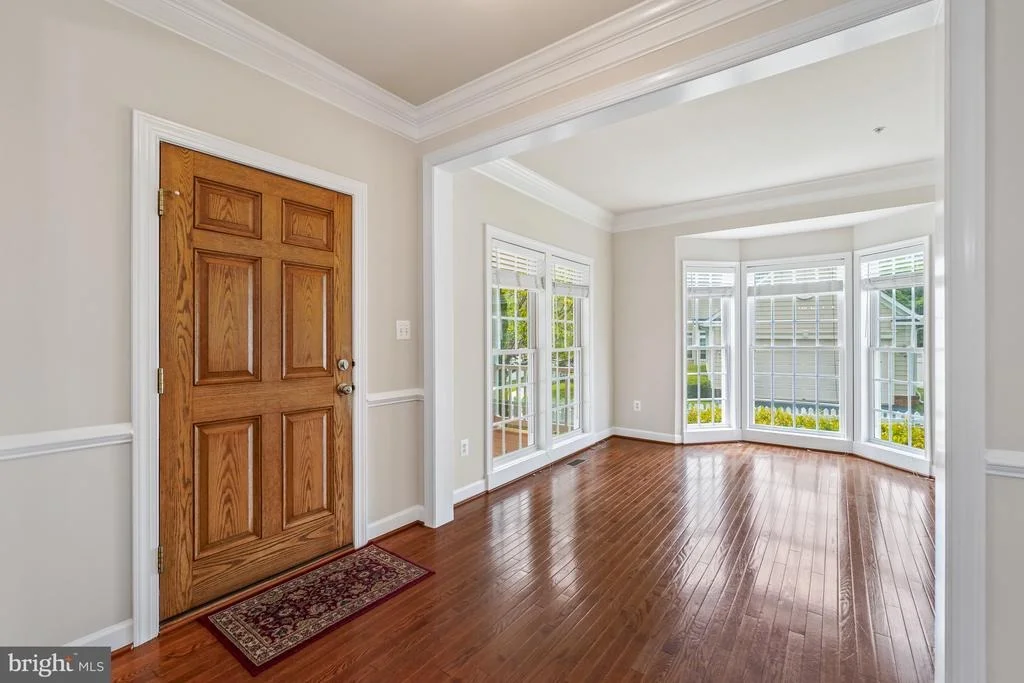 Photo of 4104 TOTTENHAM STREET