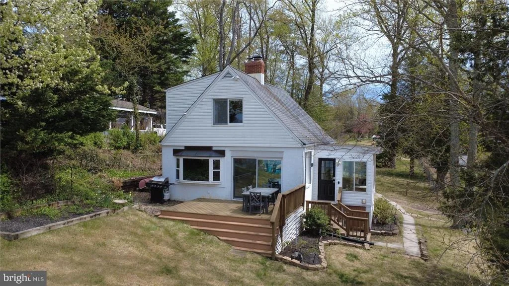 Photo of 3904 DOGWOOD TRAIL