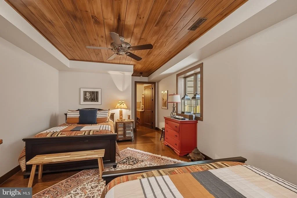 Photo of 2250 MARSH HILL ROAD