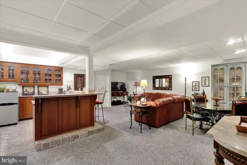 Photo of 225 LOGAN AVENUE