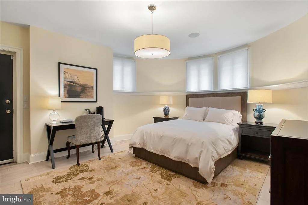 Photo of 1823 PHELPS PLACE NW