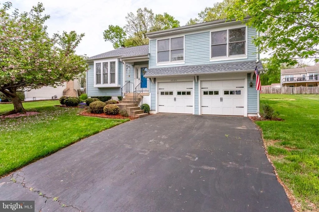 Photo of 10124 CANDY COURT