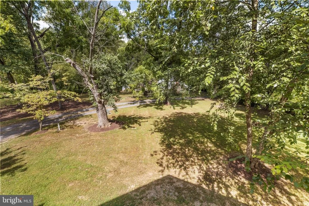 Photo of 16112 BARNESVILLE ROAD