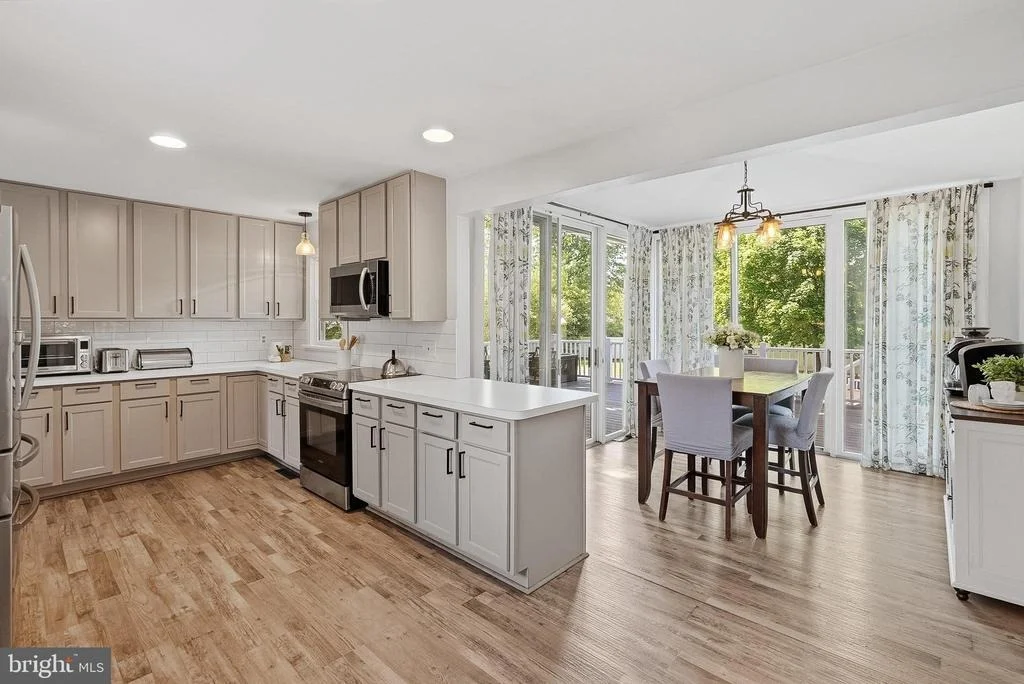 Photo of 9026 SUDLEY ROAD
