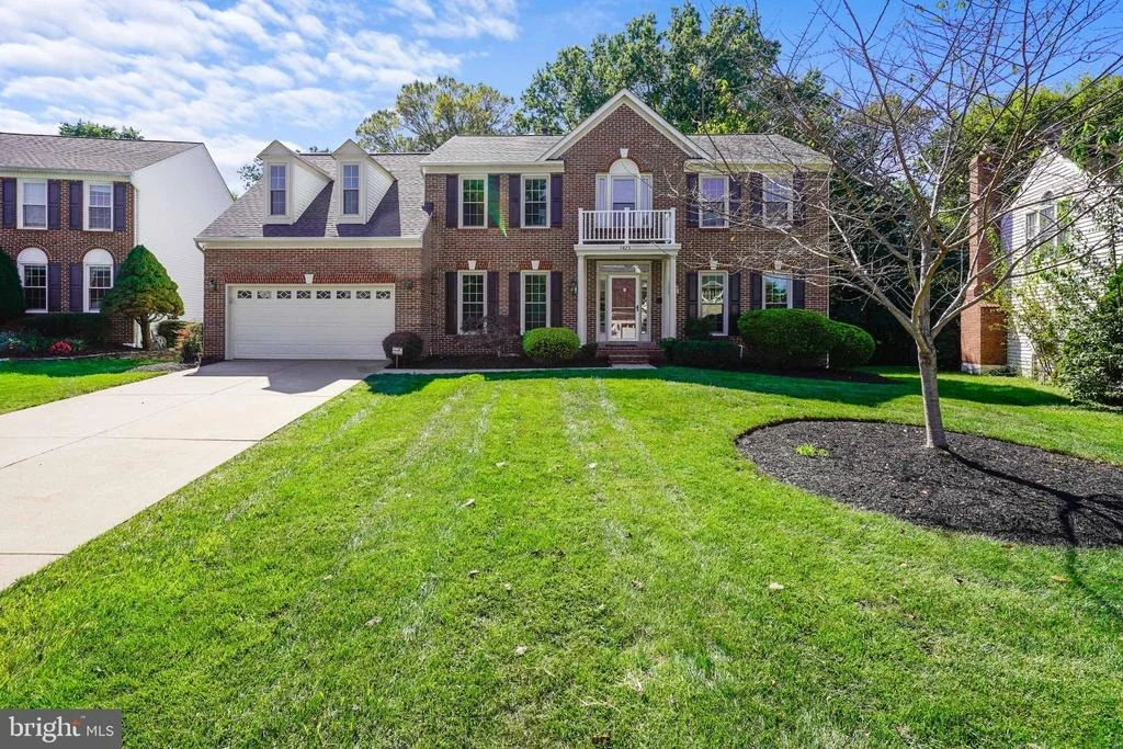 Photo of 9425 FLOWERDEN LANE