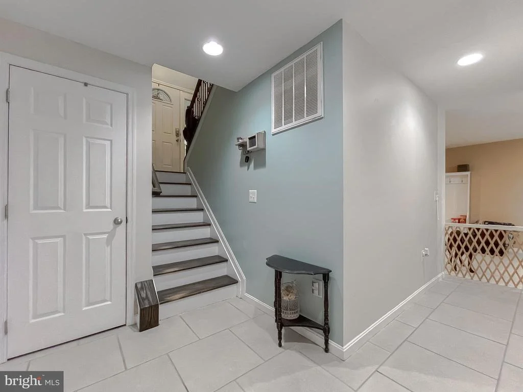 Photo of 1058 SAN ANGELO DRIVE