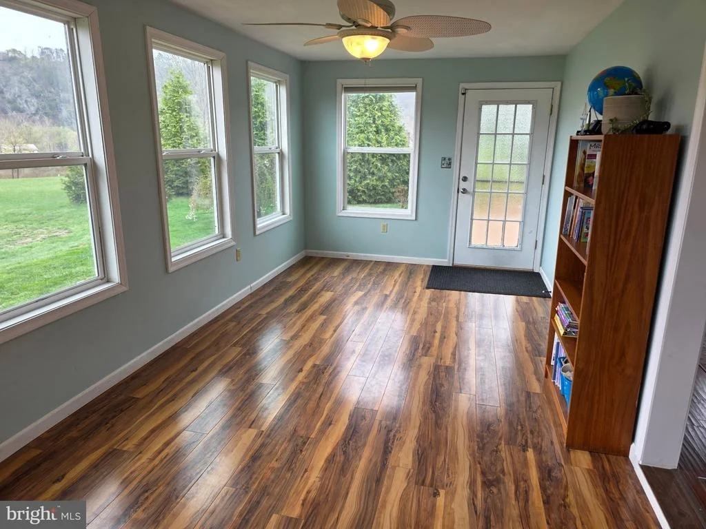 Photo of 1063 GEORGE ARNOLD LANE