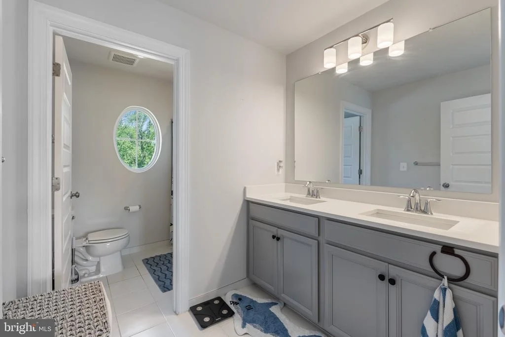 Photo of 5809 MCINTOSH PLACE