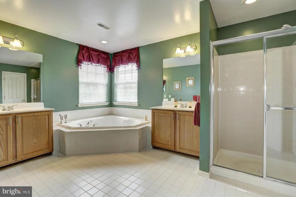 Photo of 4832 BROOM DRIVE