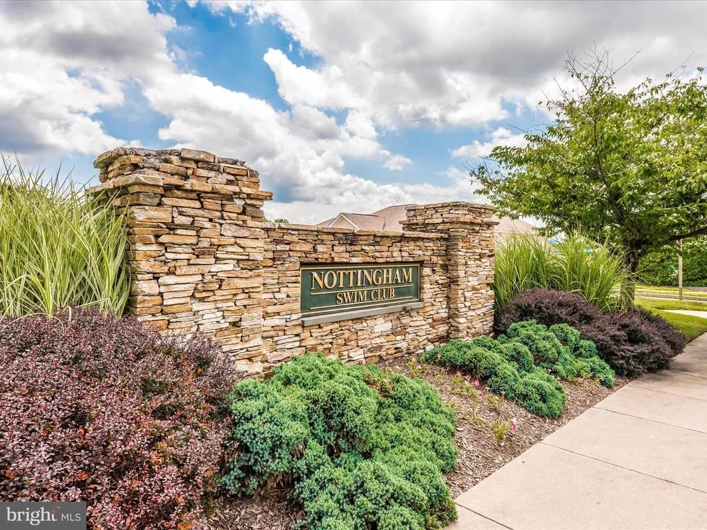 Photo of 1402 MARIAN WAY