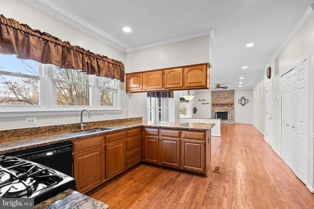 Photo of 9716 HUNTMASTER ROAD