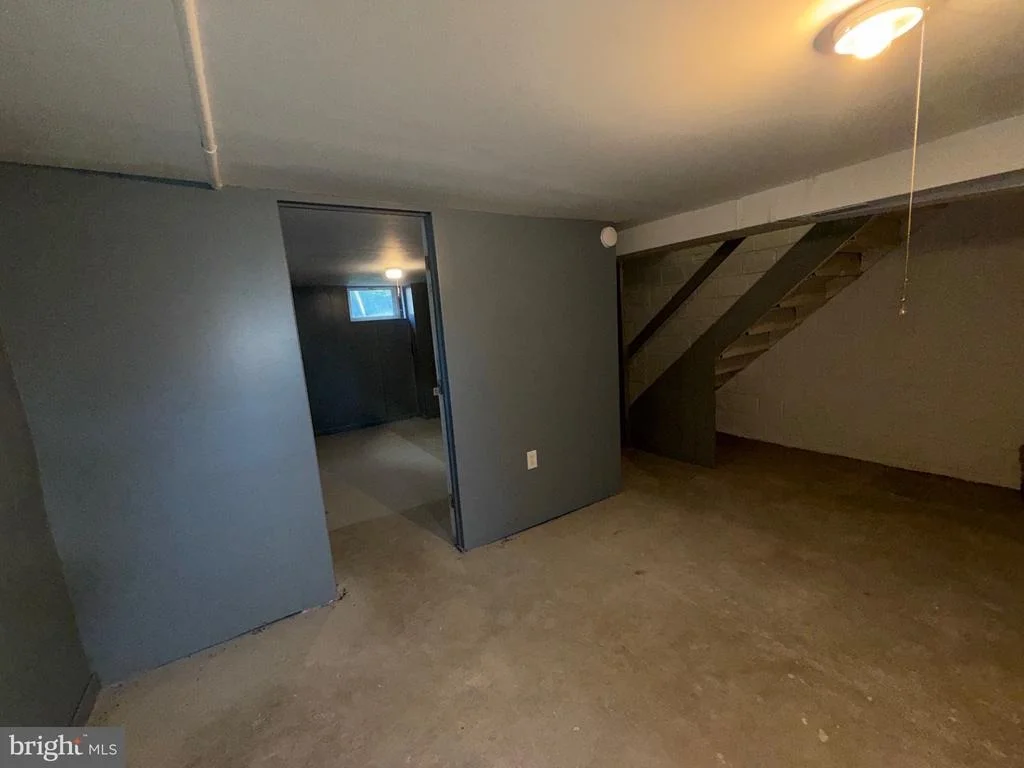 Photo of 6212 CARTERS LANE