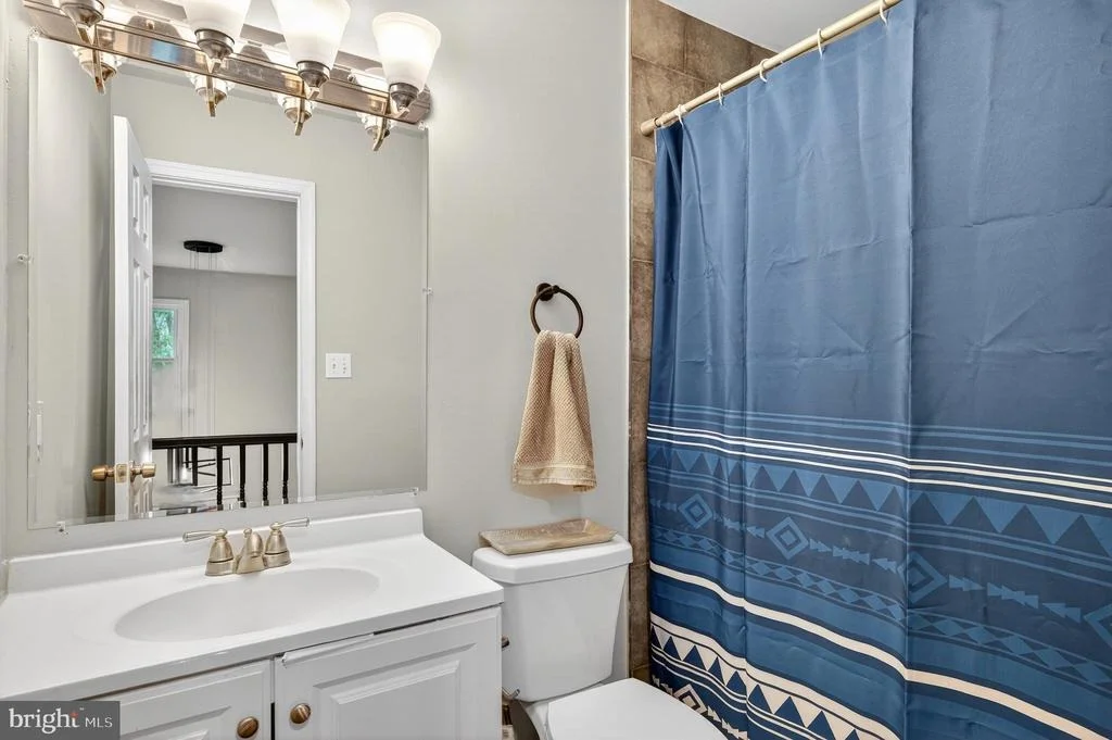 Photo of 9015 LONGBOW ROAD