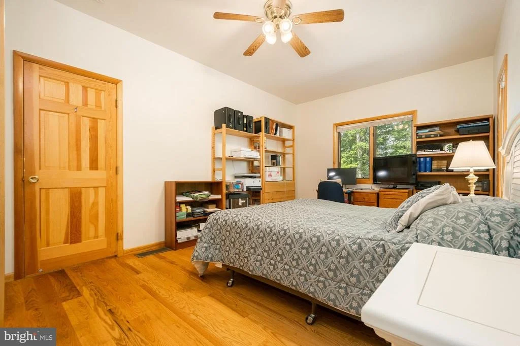 Photo of 2895 TURKEY NECK ROAD