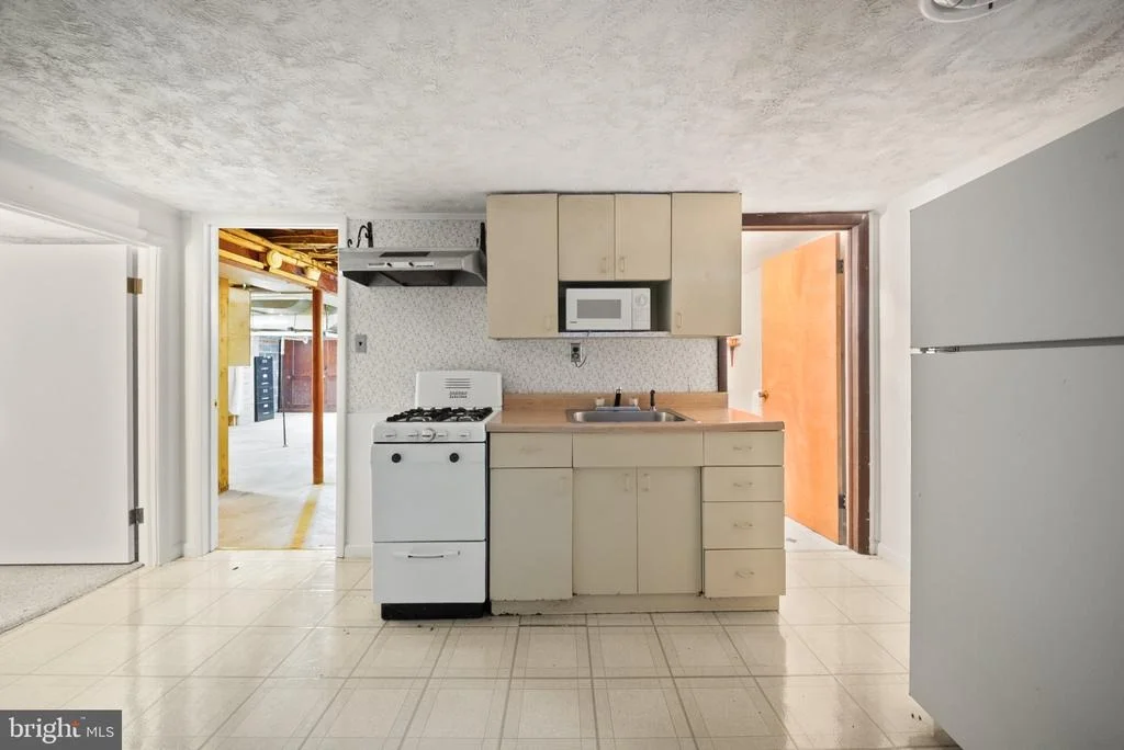 Photo of 8904 FORT DRIVE