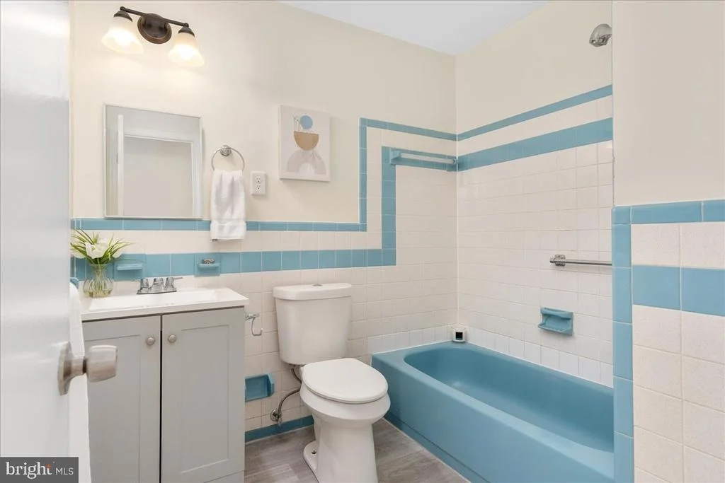 Photo of 8004 MALCOLM ROAD