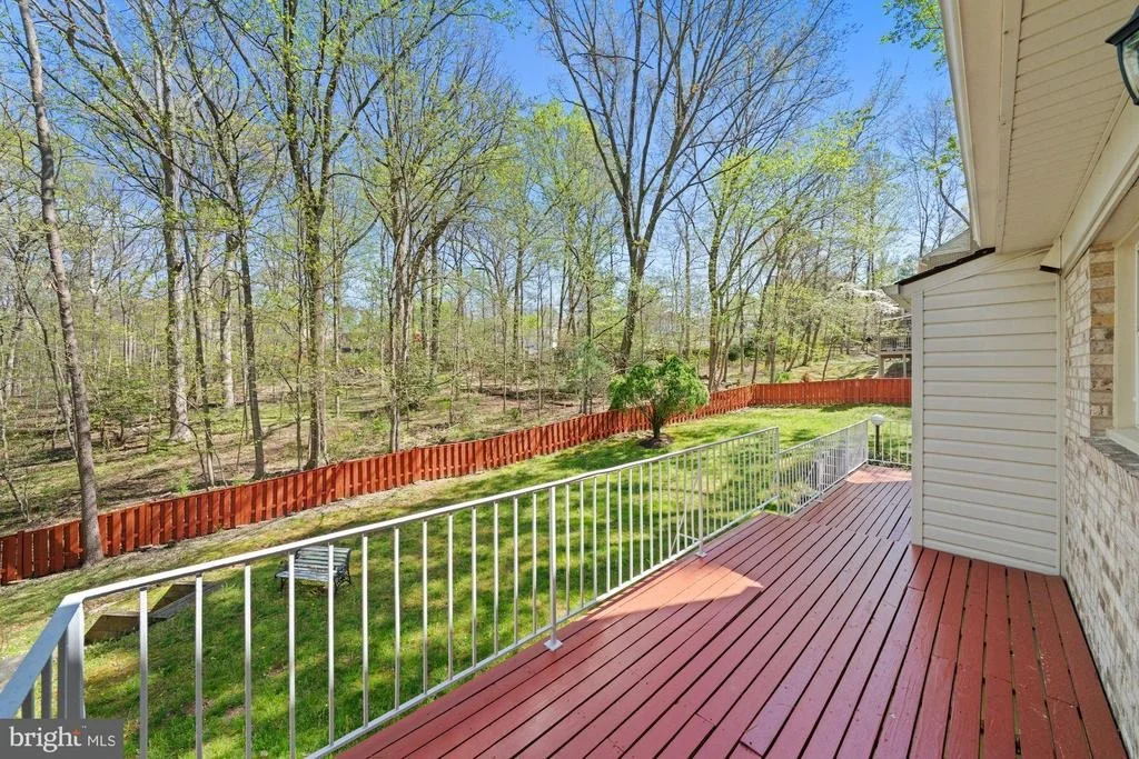 Photo of 1445 LAUREL HILL ROAD
